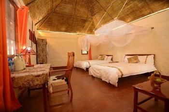 Отель Mara Chui Camp Ololaimutiek Экстерьер фото